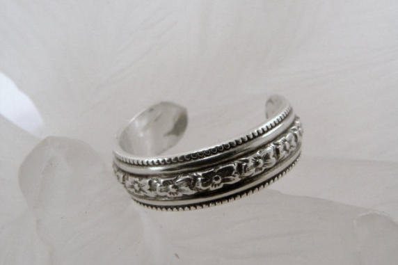  Sterling Silver Toe Ring - Any Size